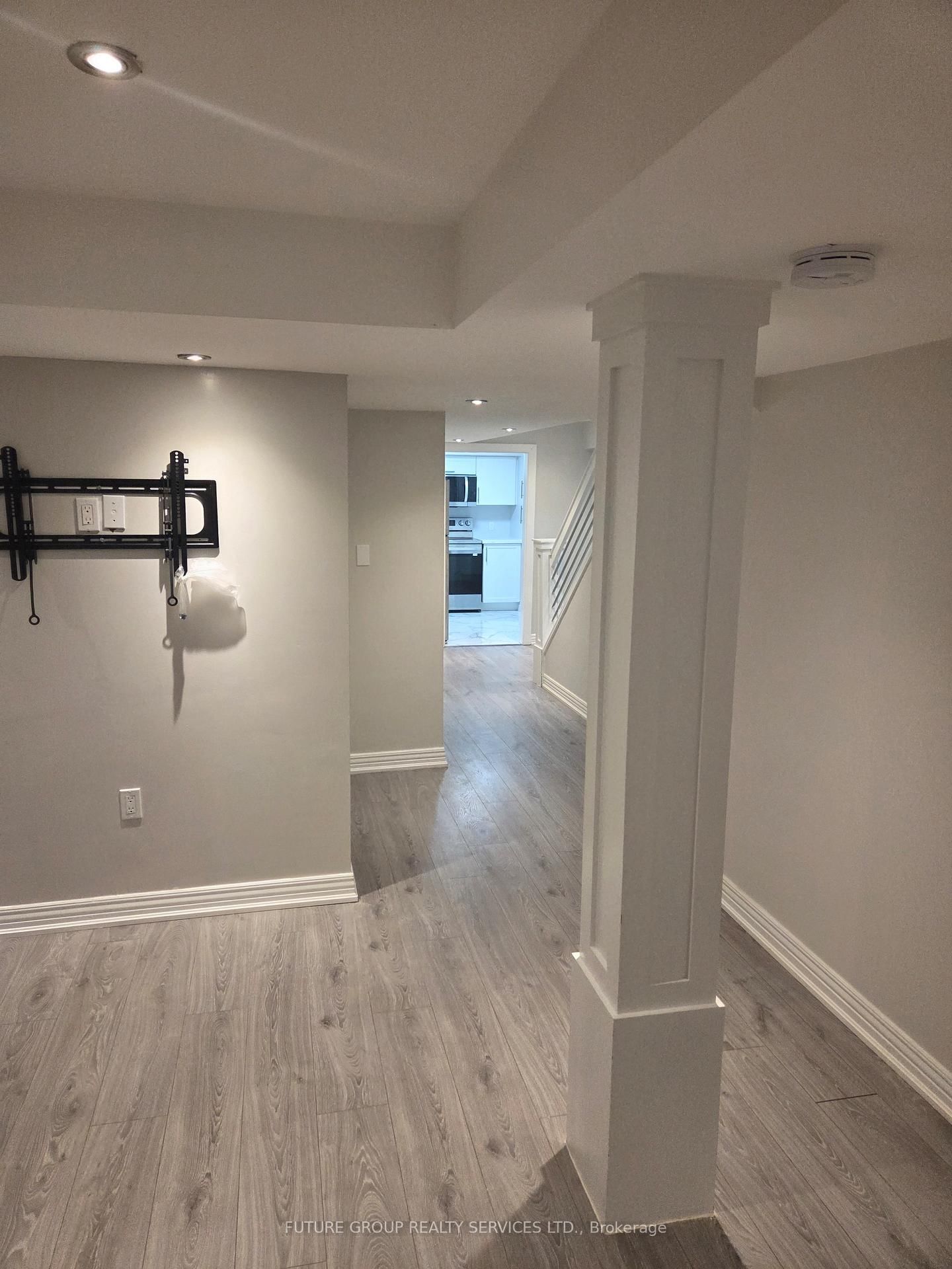 22 Rich Crescent - Photo 3