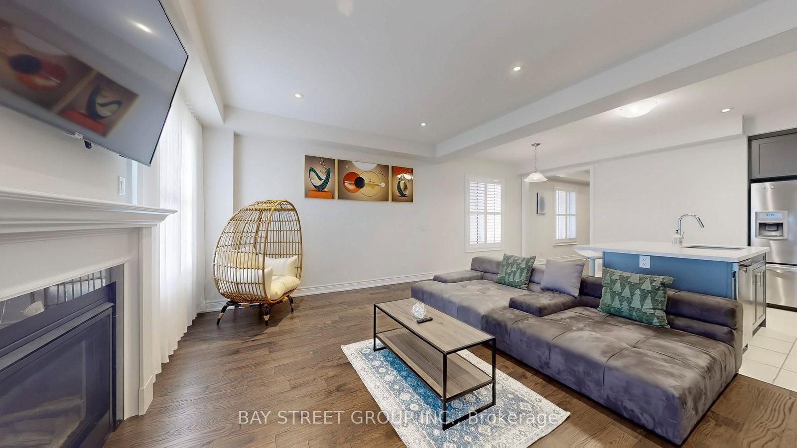 110 Christine Elliott Avenue - Photo 3