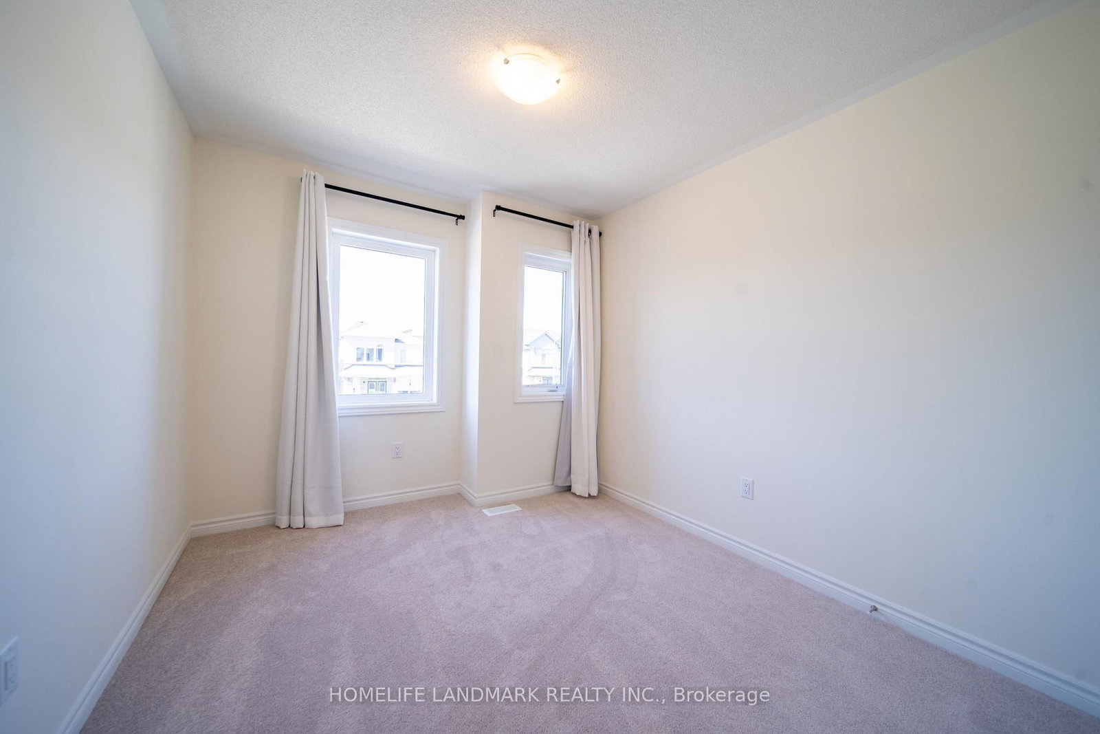 1195 Rexton Drive - Photo 10
