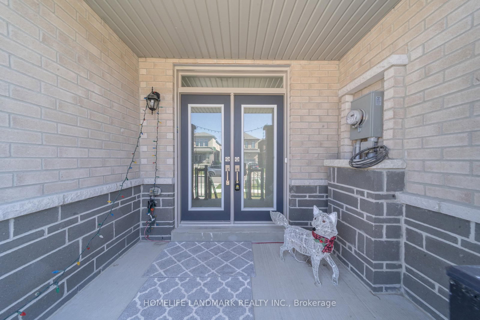 1195 Rexton Drive - Photo 2