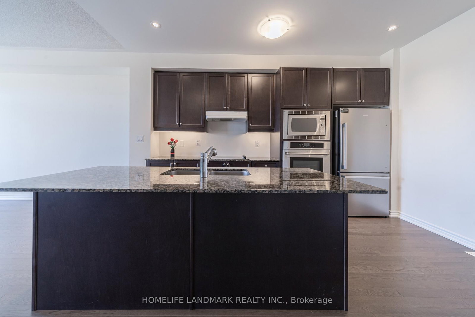 1195 Rexton Drive - Photo 5