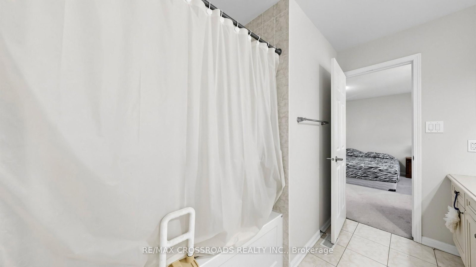 1754 Hayden Lane - Photo 15