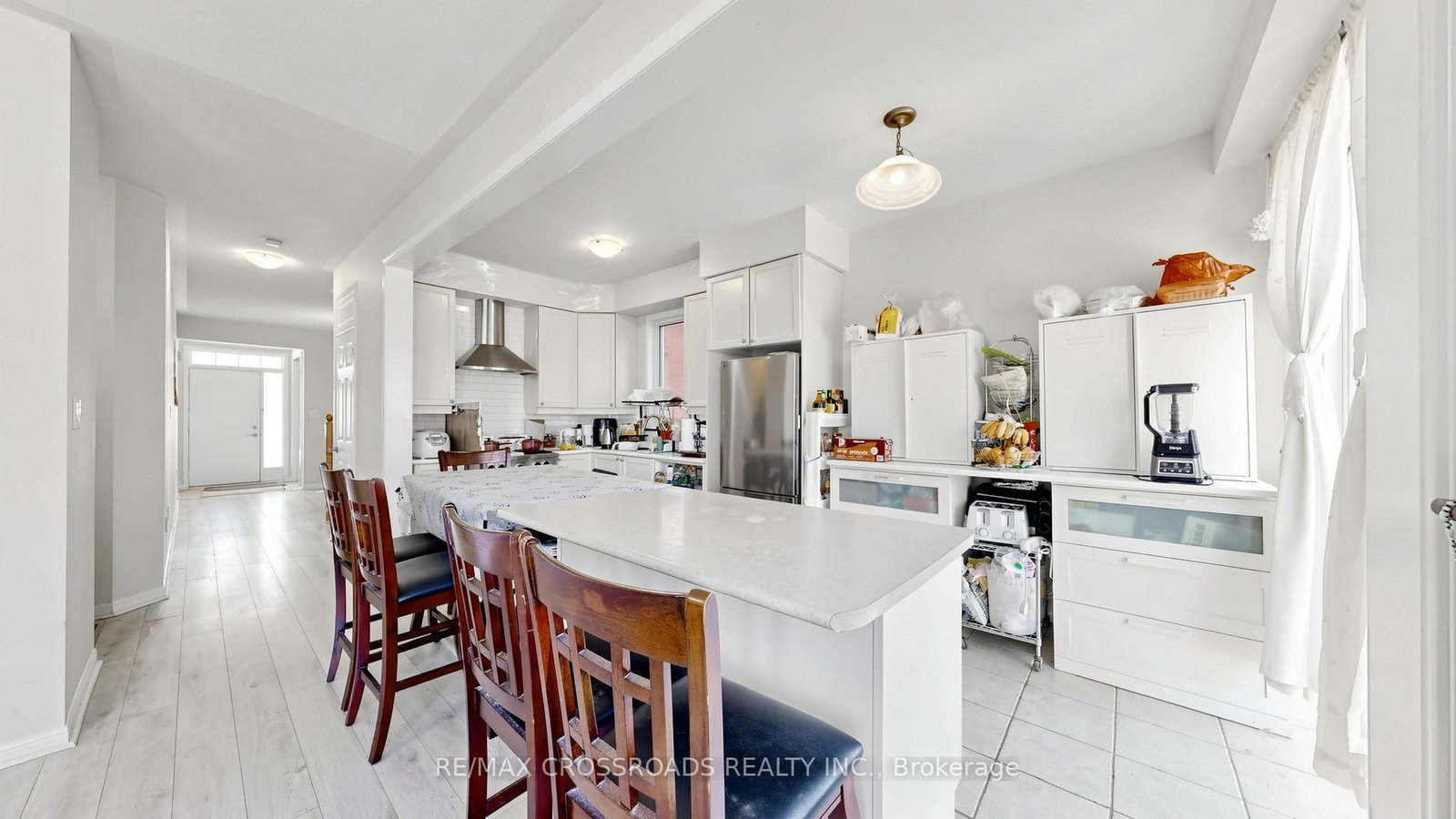 1754 Hayden Lane - Photo 4