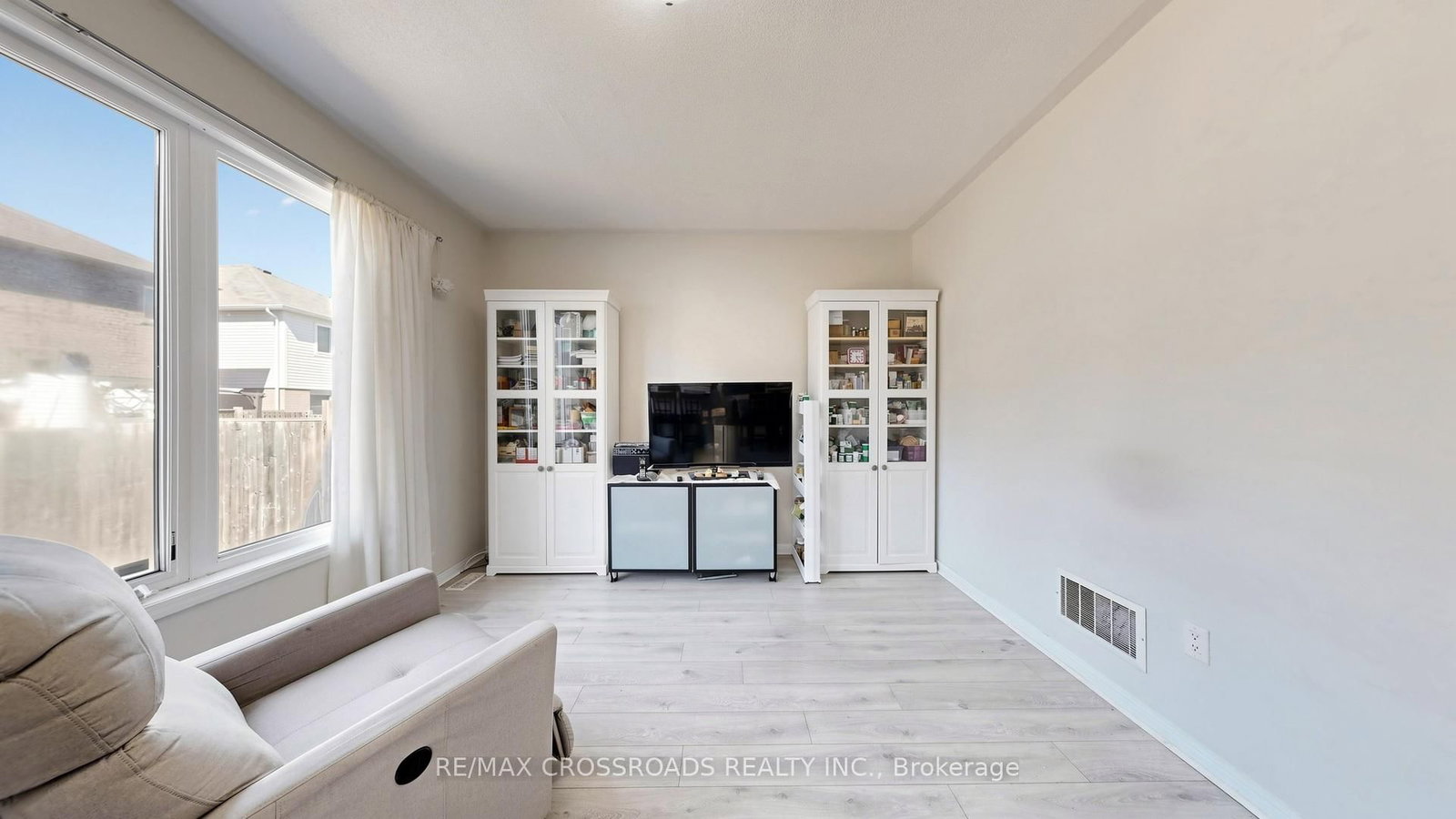 1754 Hayden Lane - Photo 6