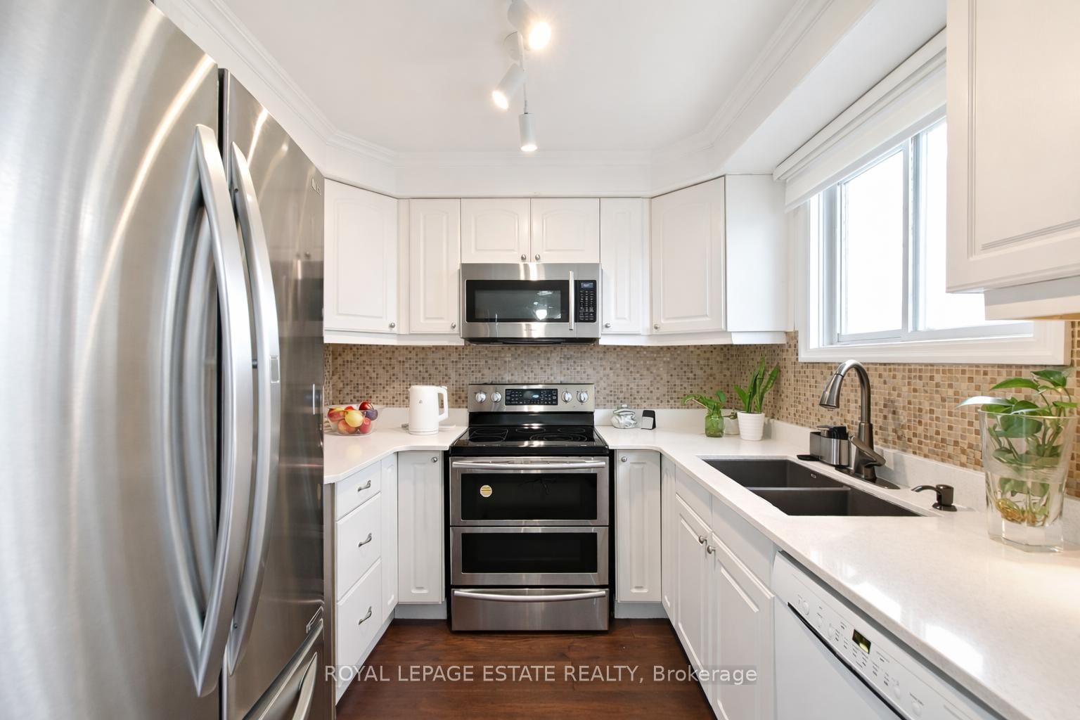 130 William Stephenson Drive - Photo 12