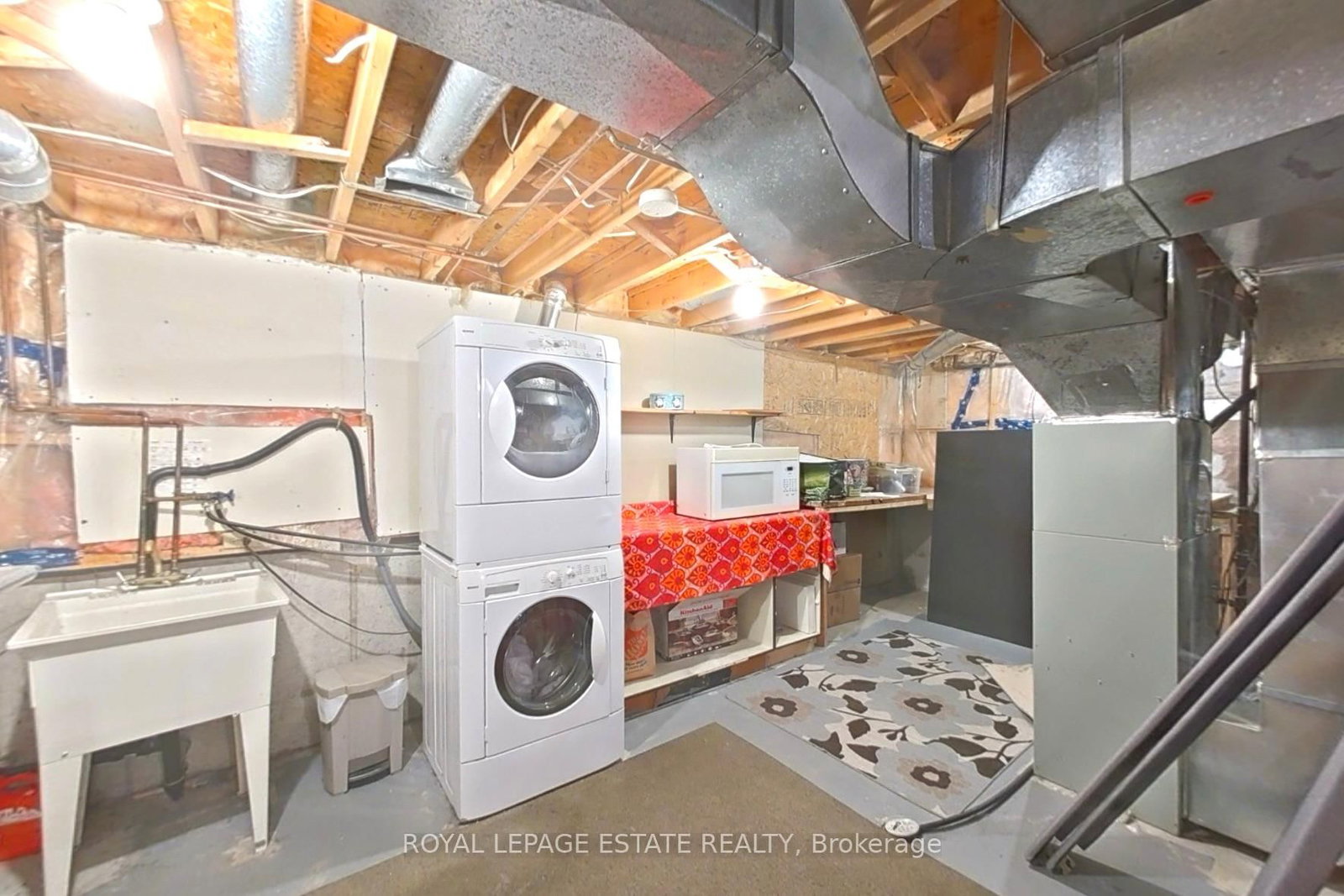 130 William Stephenson Drive - Photo 33