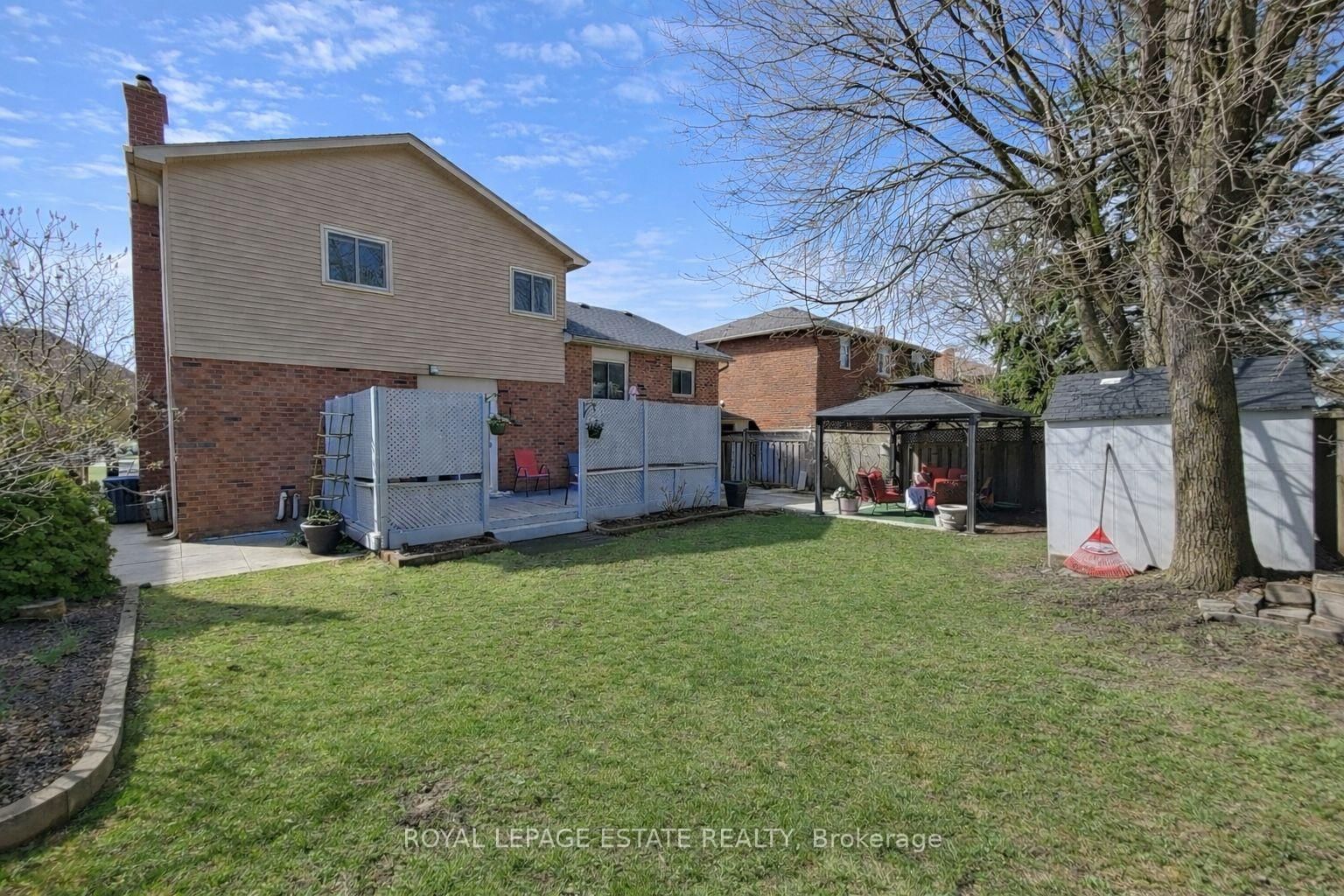 130 William Stephenson Drive - Photo 36