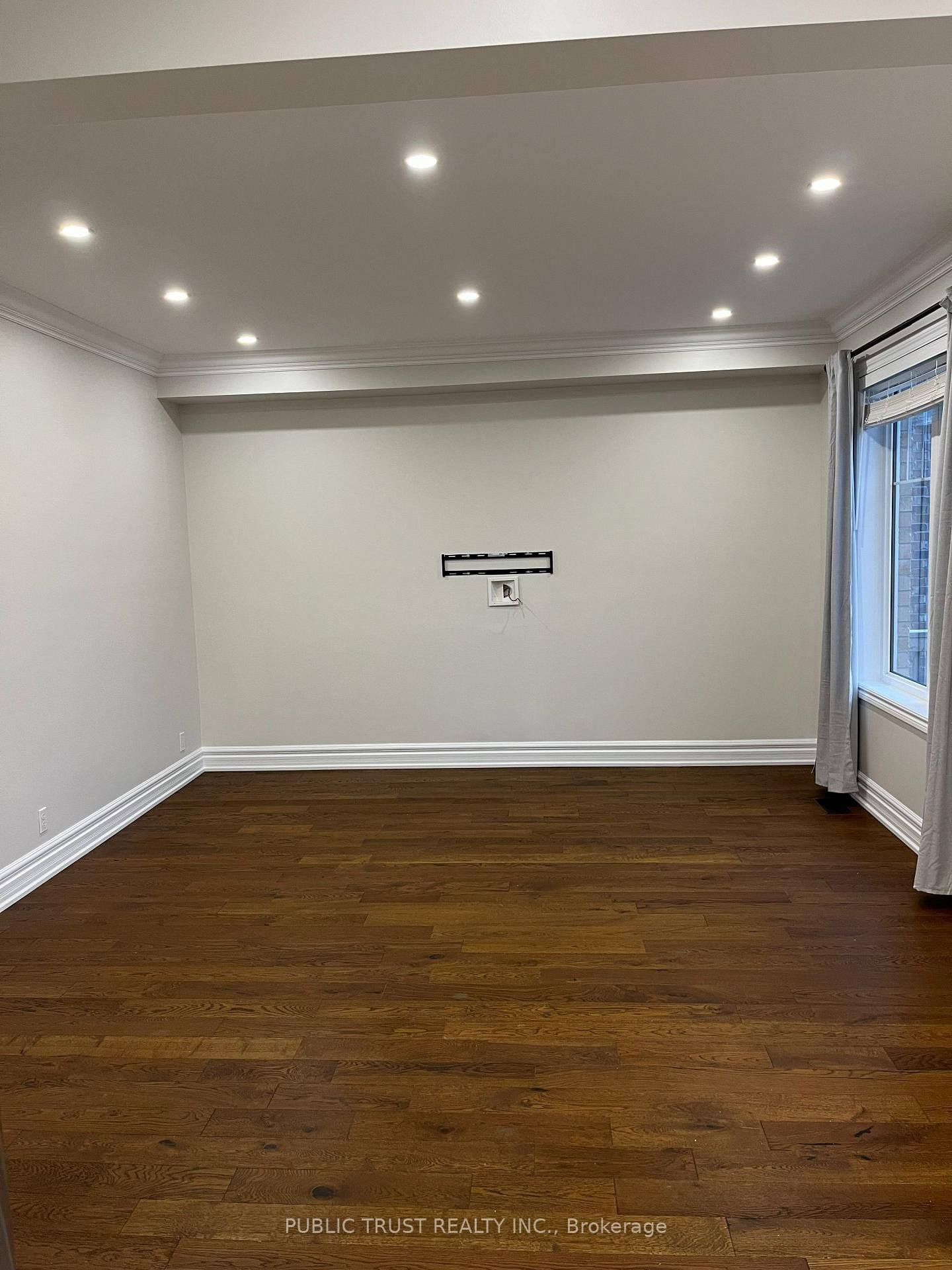 2360 Dobbinton Street - Photo 6