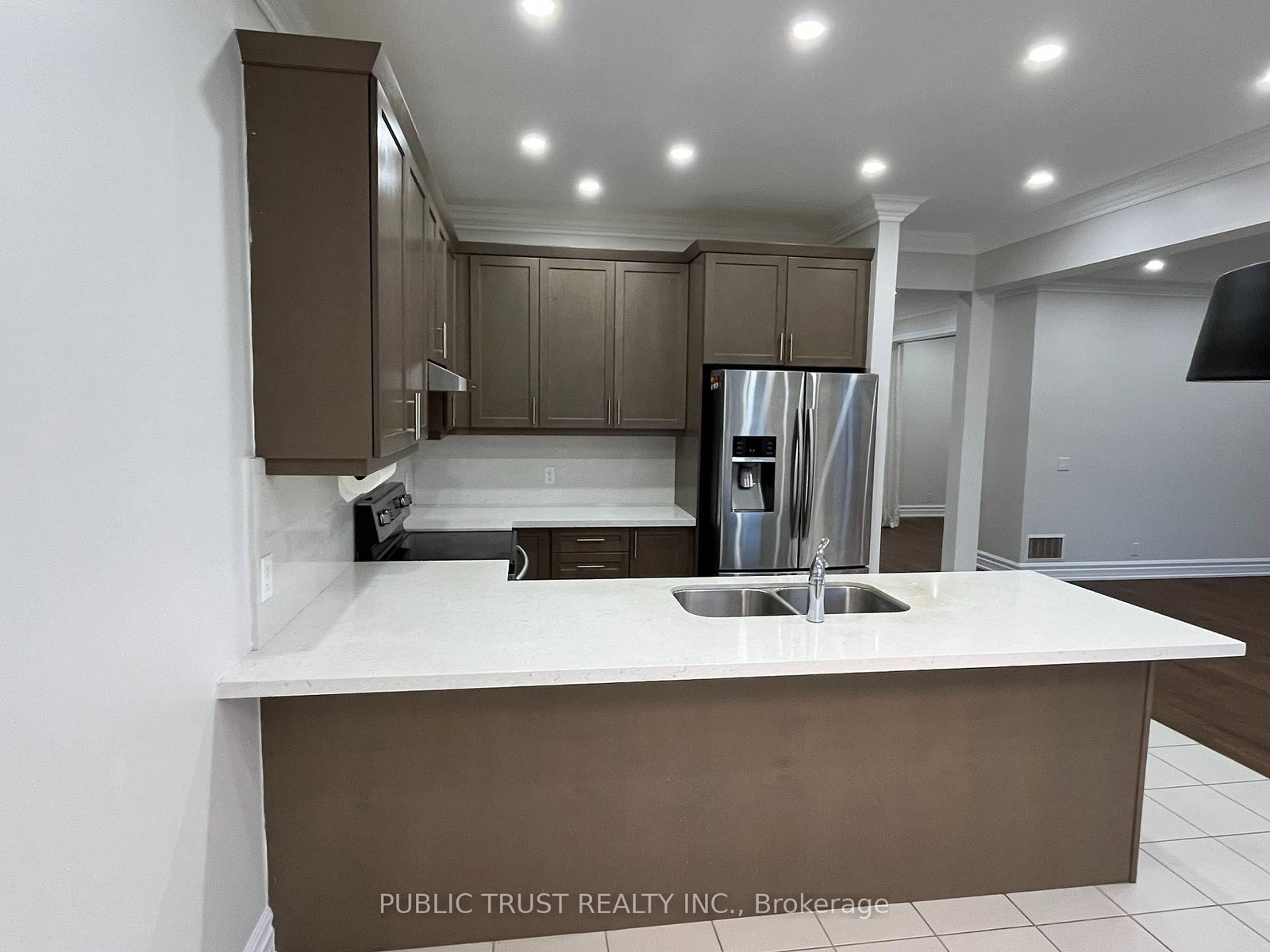 2360 Dobbinton Street - Photo 7