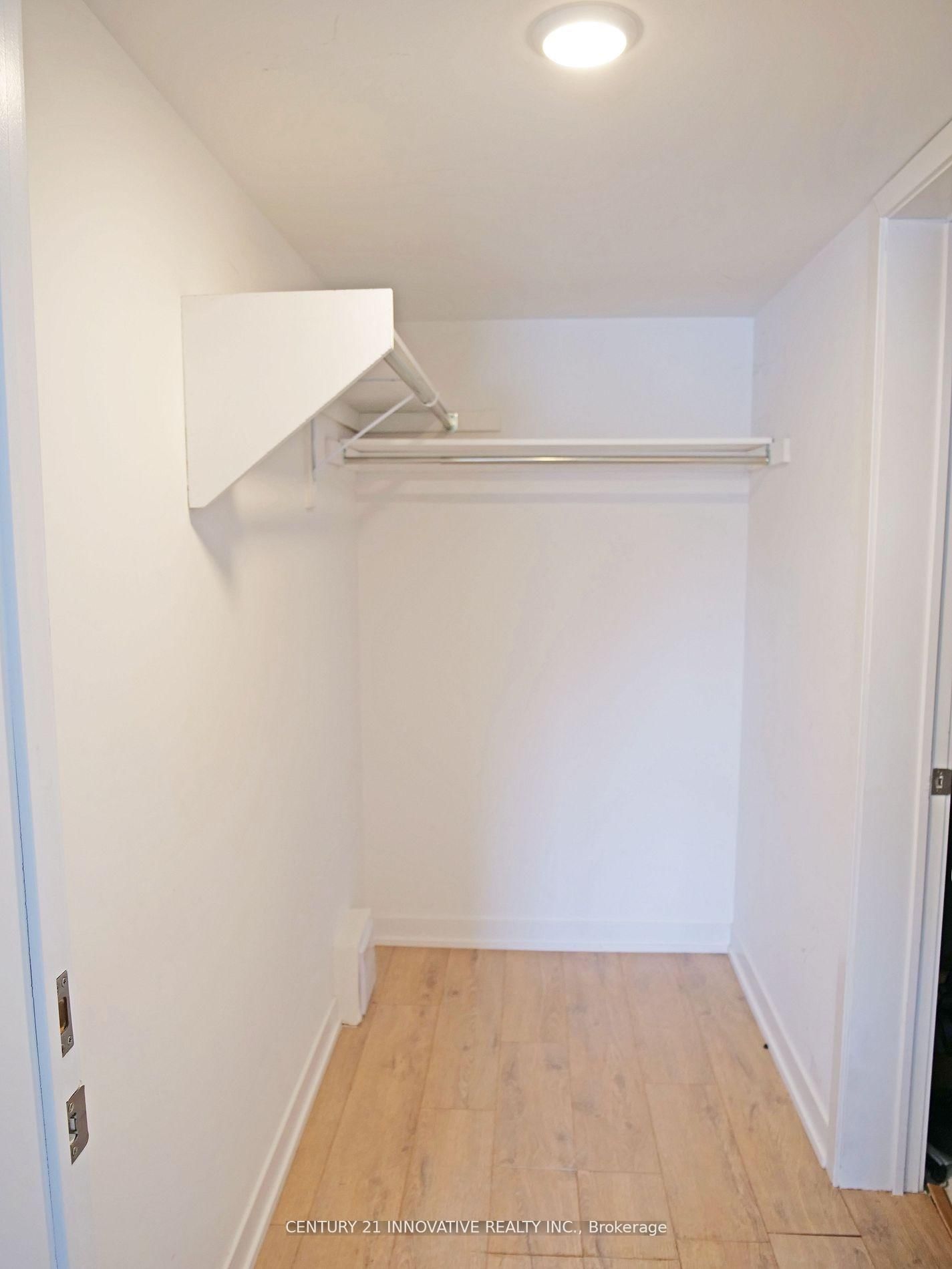 1720 Simcoe Street, Unit 16 - Photo 13
