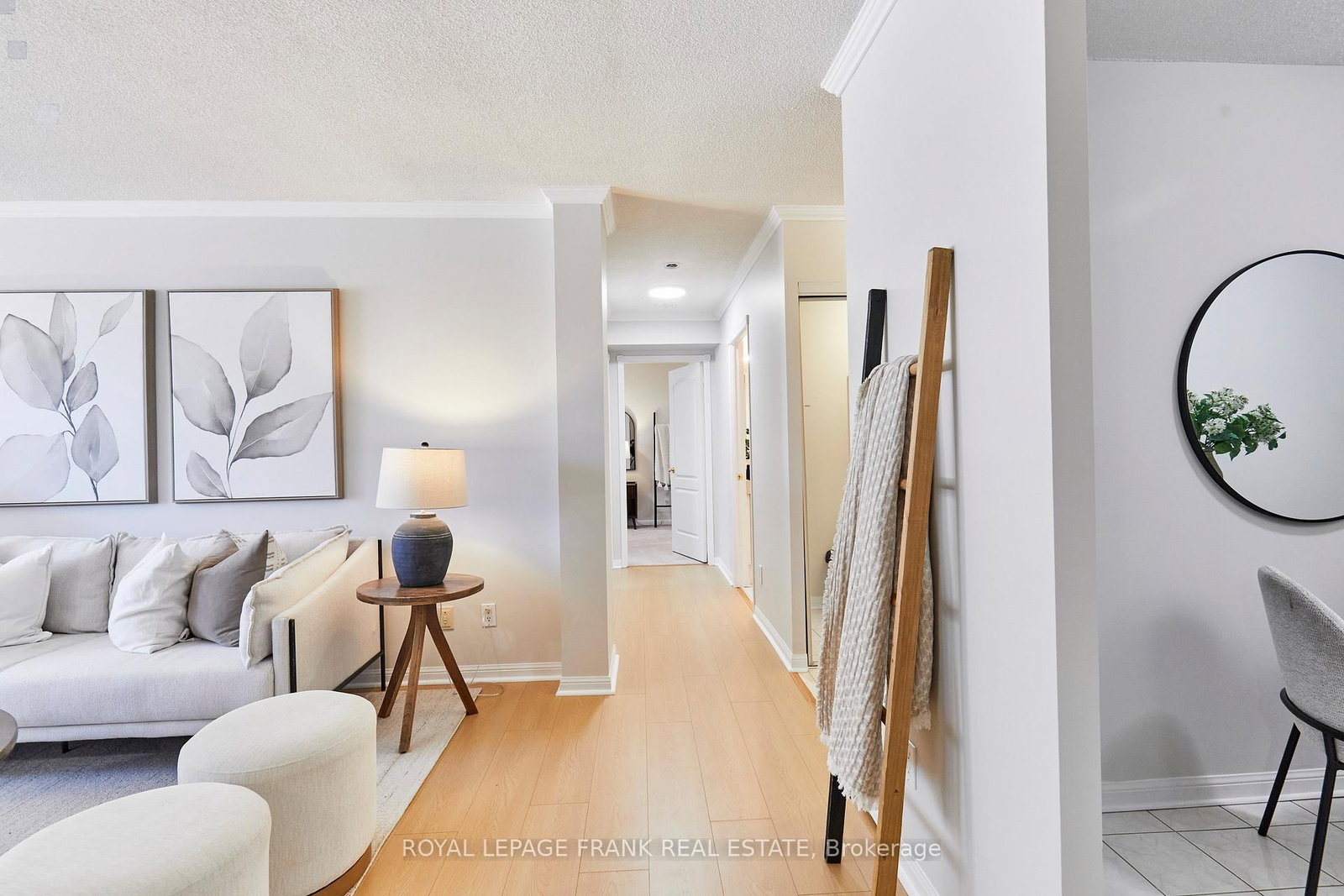 1400 The Esplanade N, Unit 707 - Photo 6