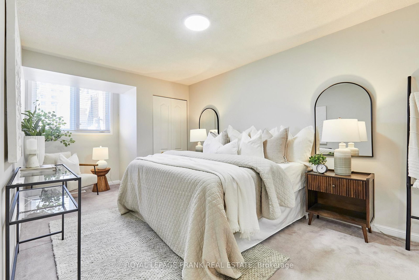 1400 The Esplanade N, Unit 707 - Photo 9