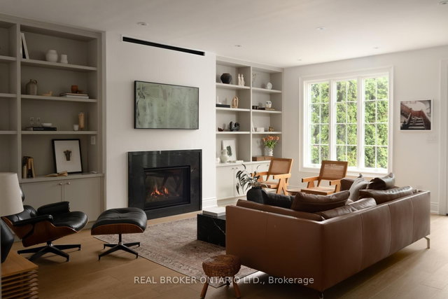 16 Glenshaw Crescent