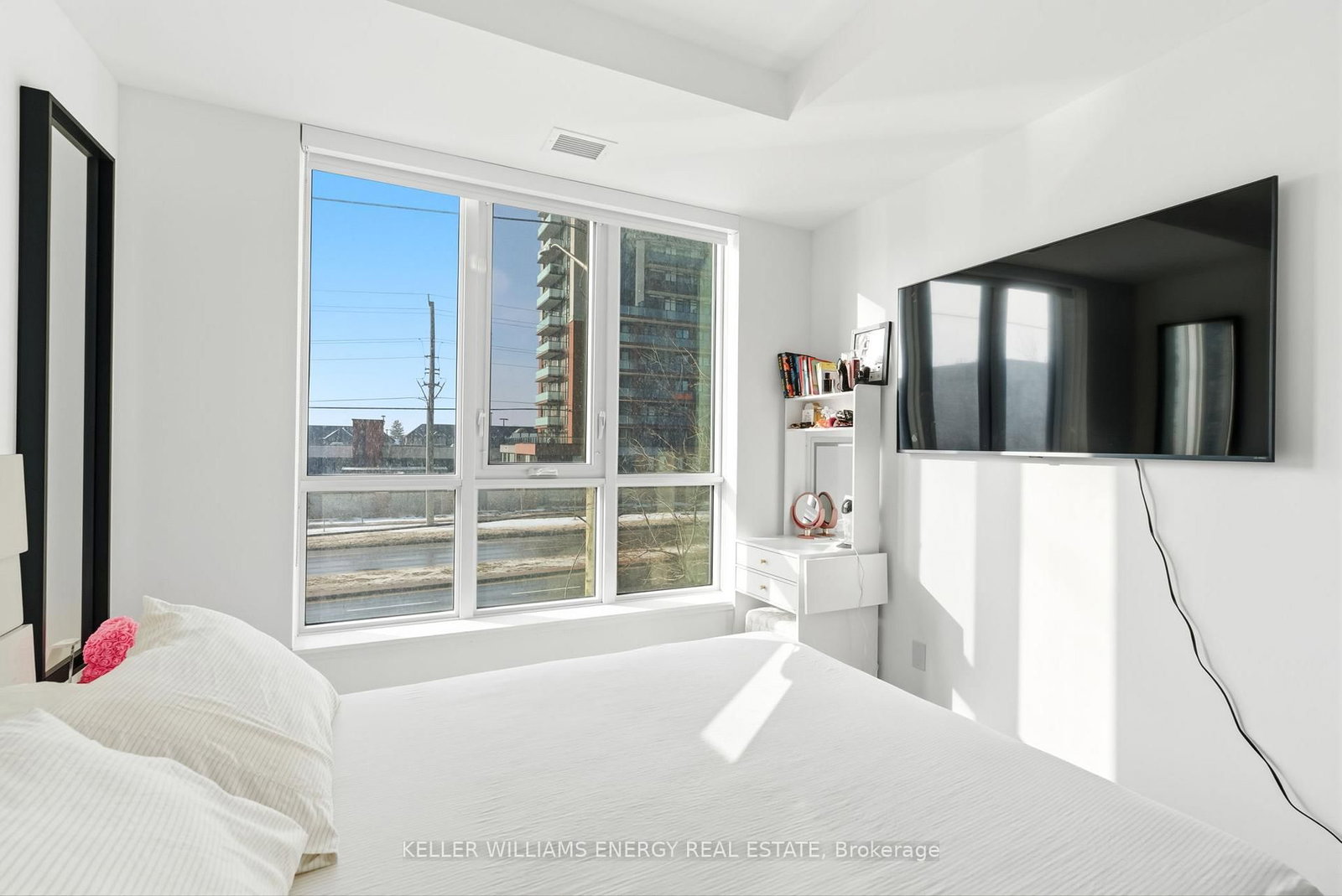 2545 Simcoe Street N, Unit 211 - Photo 15