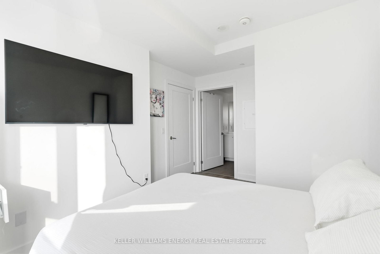 2545 Simcoe Street N, Unit 211 - Photo 16