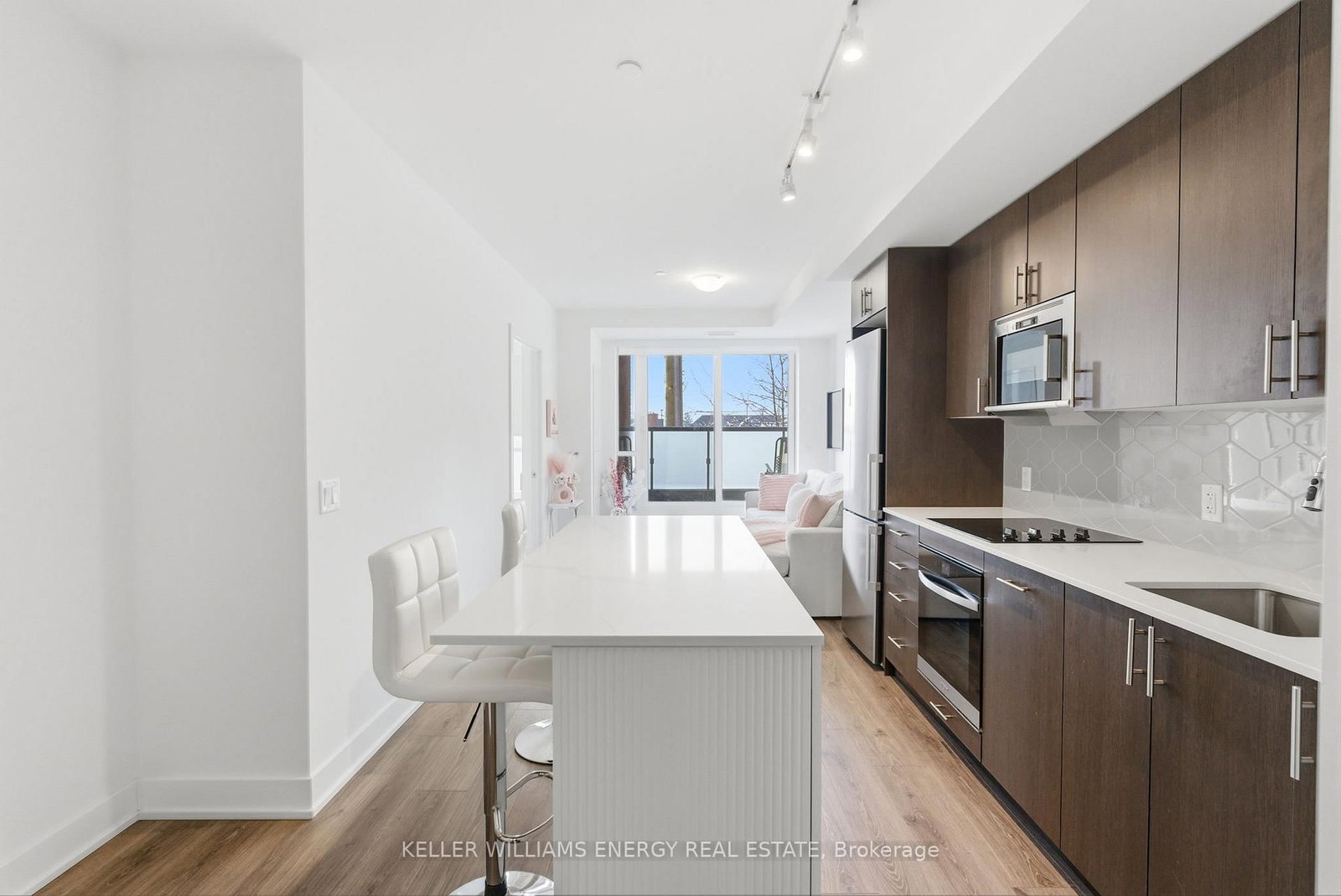 2545 Simcoe Street N, Unit 211 - Photo 5