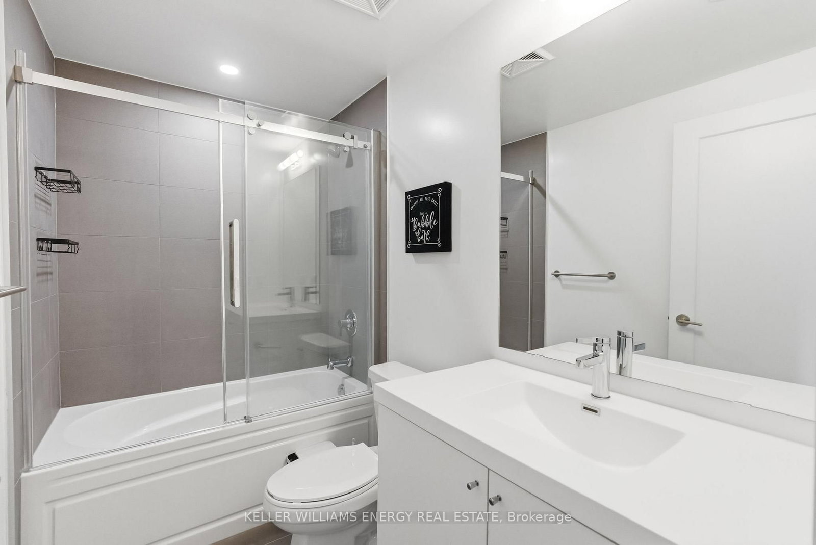 2545 Simcoe Street N, Unit 211 - Photo 6