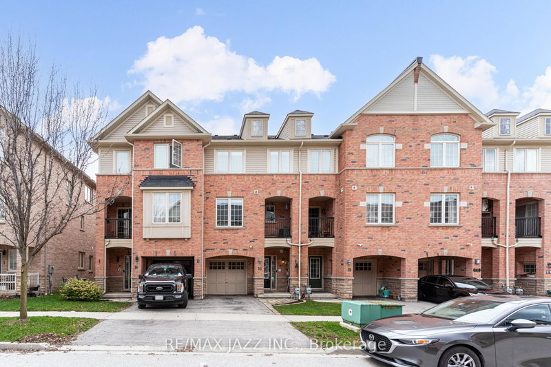 16 Clowes St, Ajax, L1Z 0K9 | Image 2