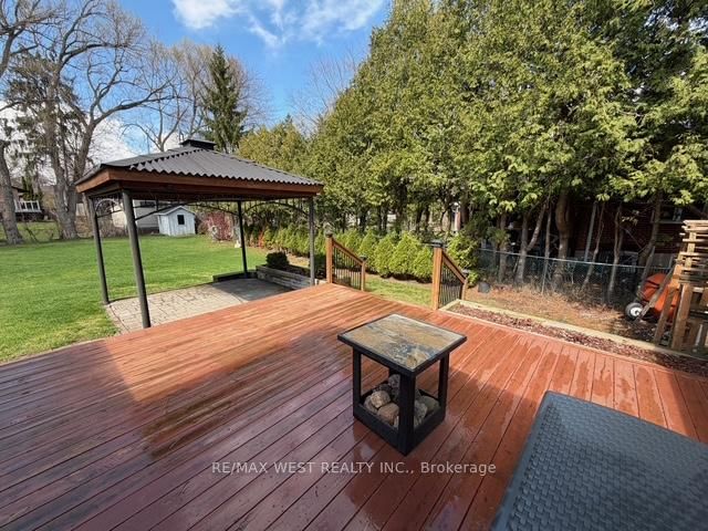 1184 Kingston Rd Road N - Photo 11