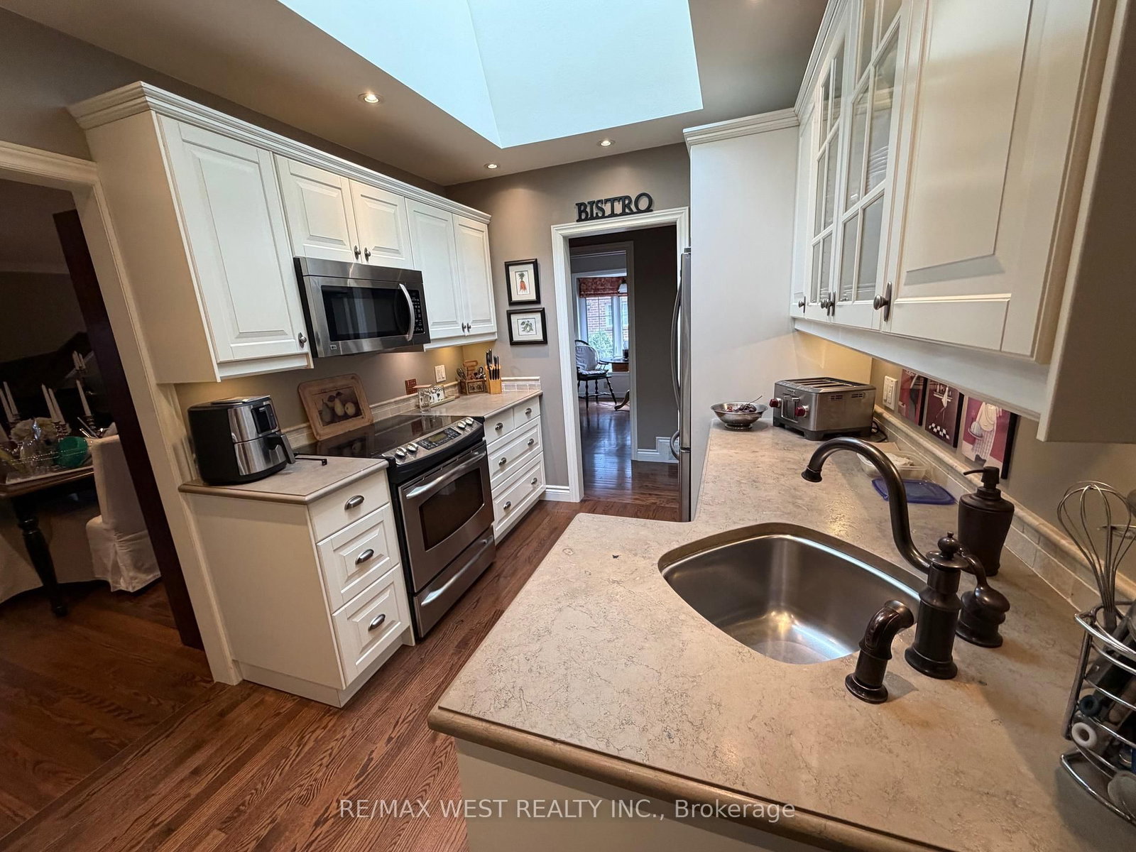 1184 Kingston Rd Road N - Photo 15