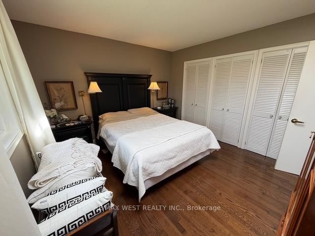 1184 Kingston Road - Photo 38