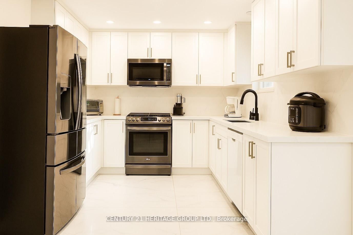 824 Thornton Road N - Photo 14