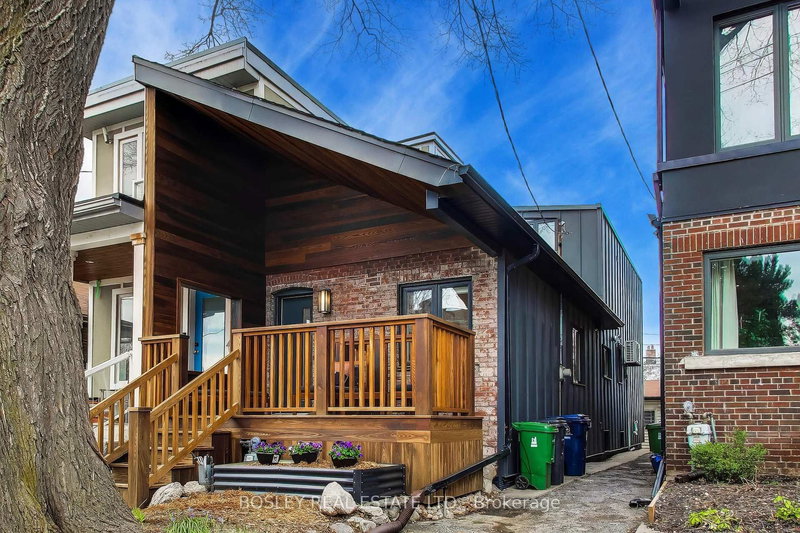 45 Berkshire Ave, Toronto, M4M 2Z6 | Image 3