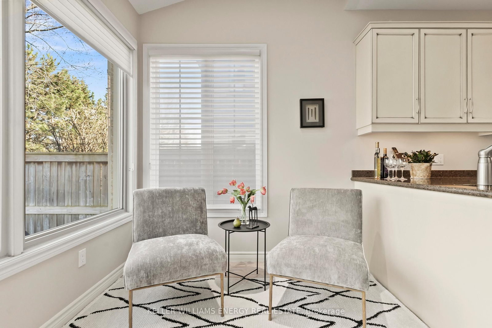 2258 Pindar Crescent - Photo 12