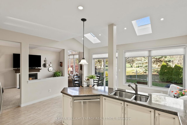 2258 Pindar Crescent