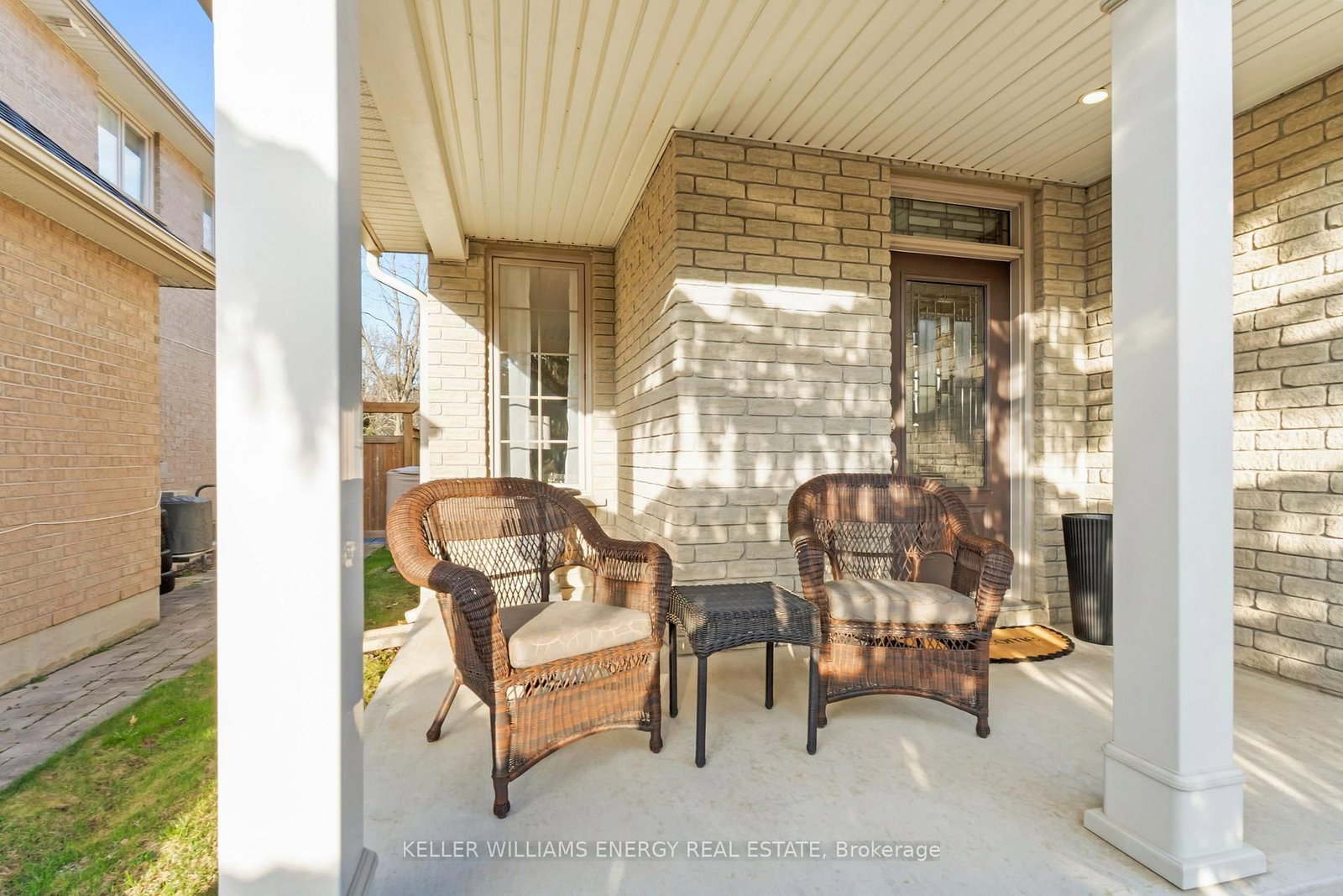 2258 Pindar Crescent - Photo 25