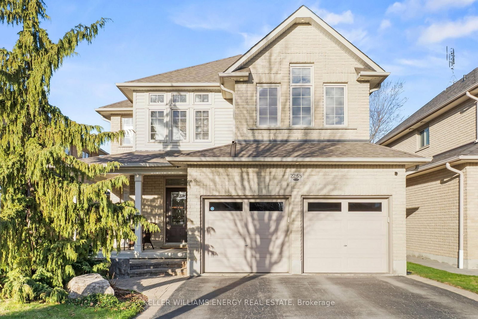 2258 Pindar Crescent - Photo 26