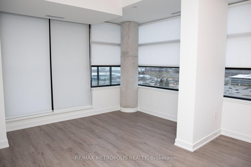 1309 - 1606 Charles St, Whitby, L1N 1B9 | Image 2