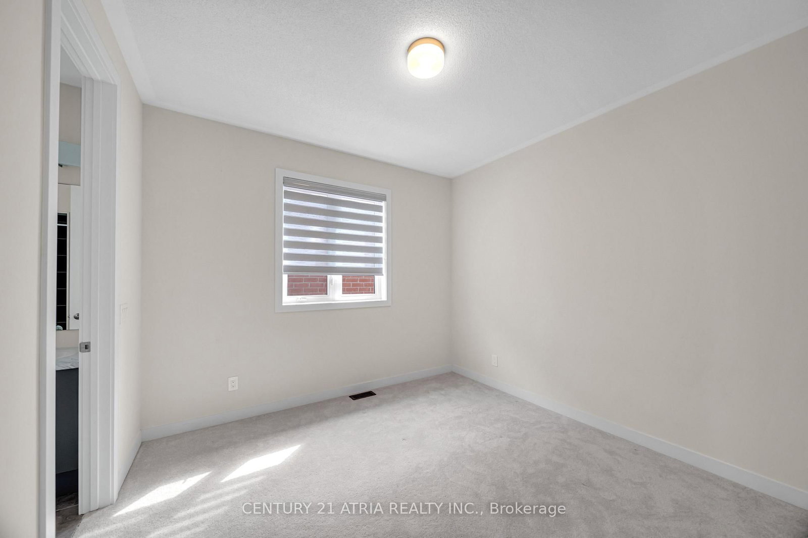 1838 Narcissus Gardens - Photo 23