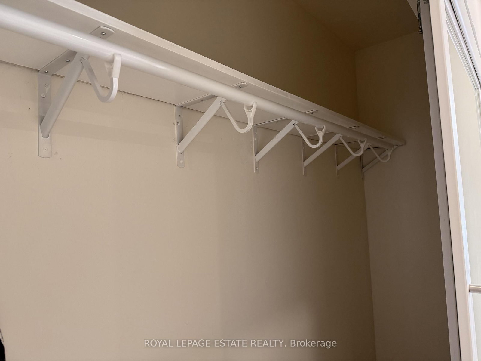 67 Wayland Avenue, Unit Rear - Photo 14