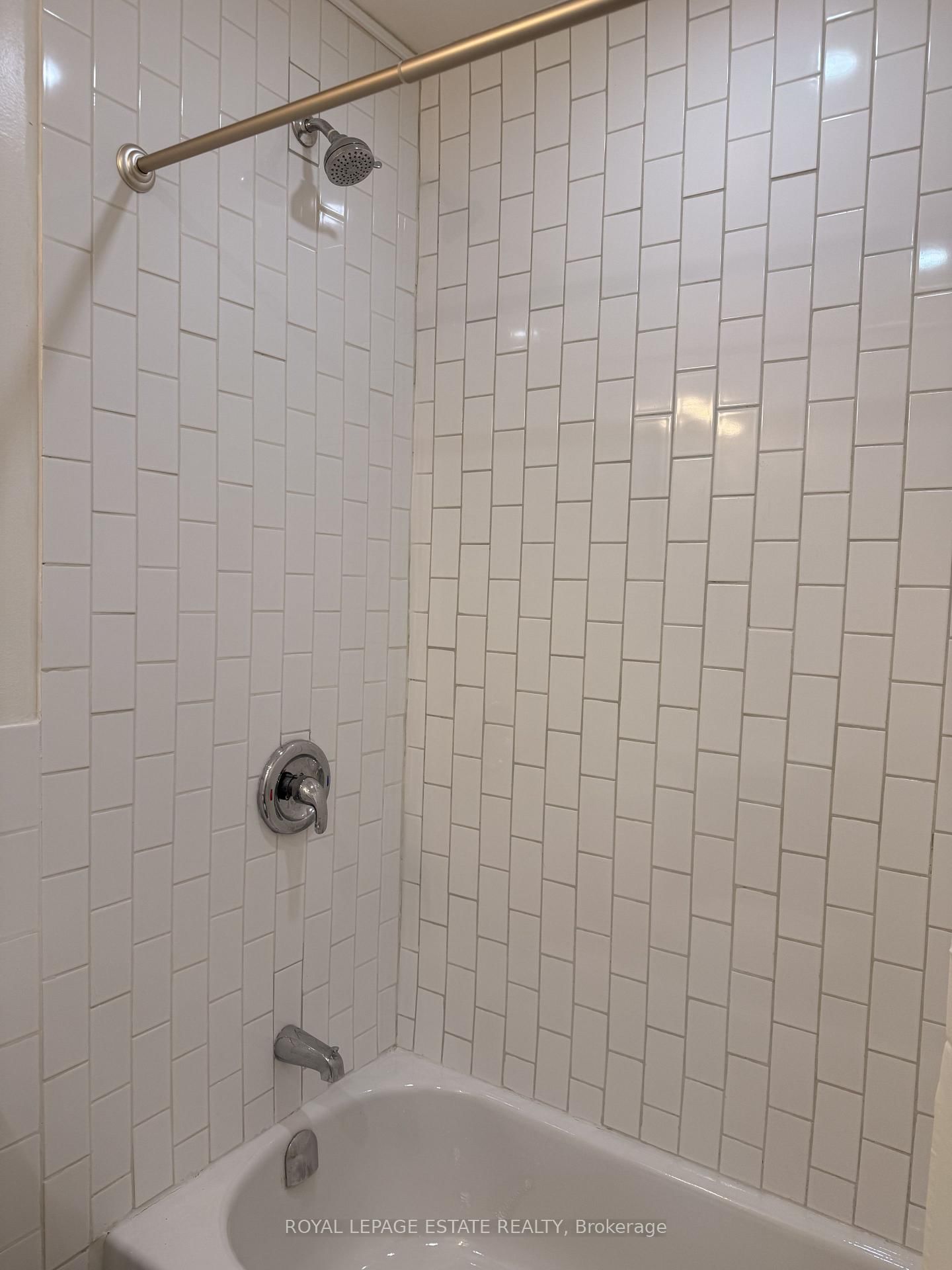 67 Wayland Avenue, Unit Rear - Photo 16