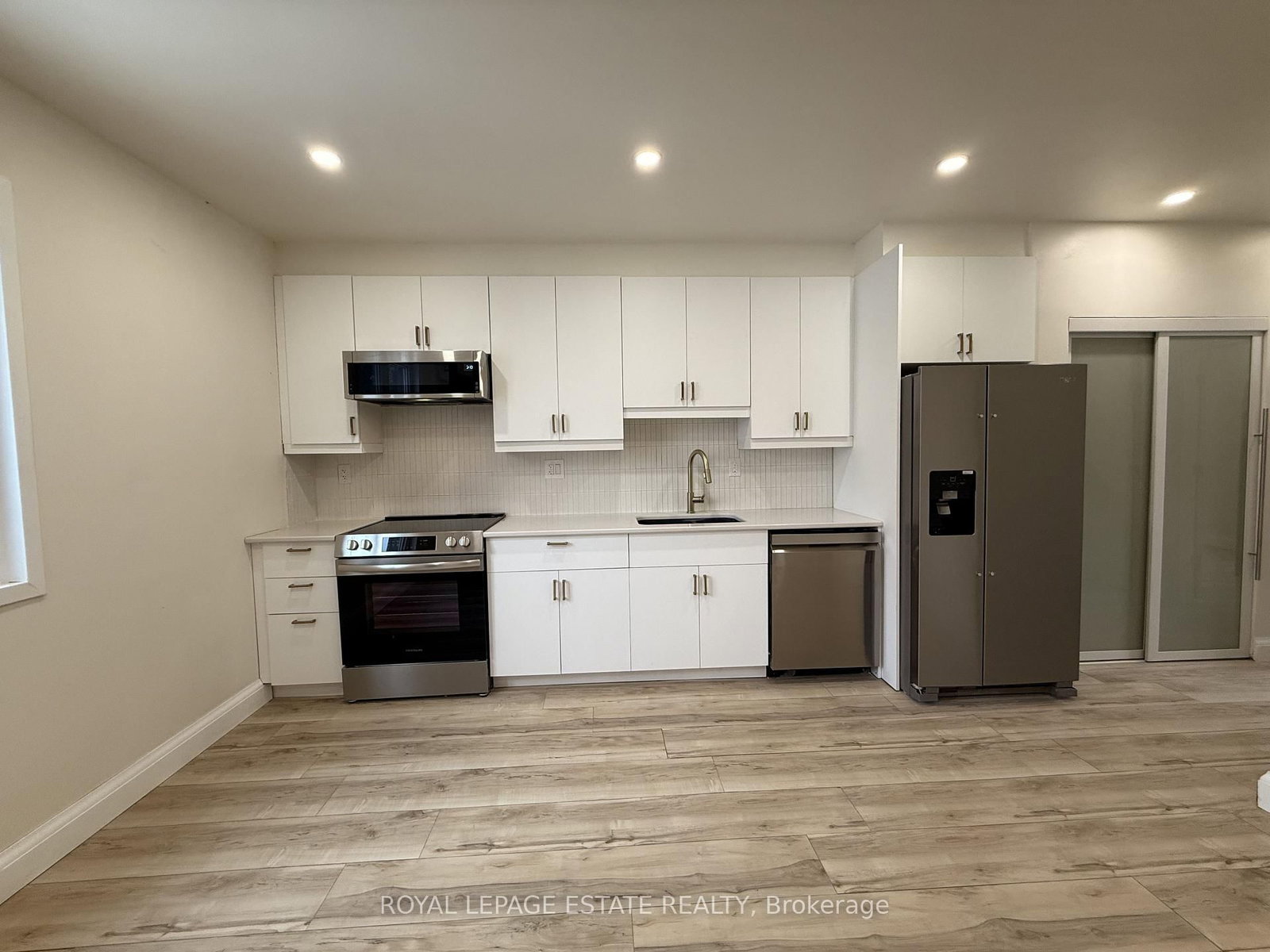 67 Wayland Avenue, Unit Rear - Photo 4