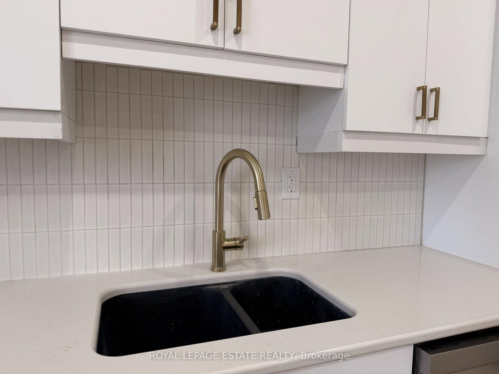 67 Wayland Avenue, Unit Rear - Photo 7