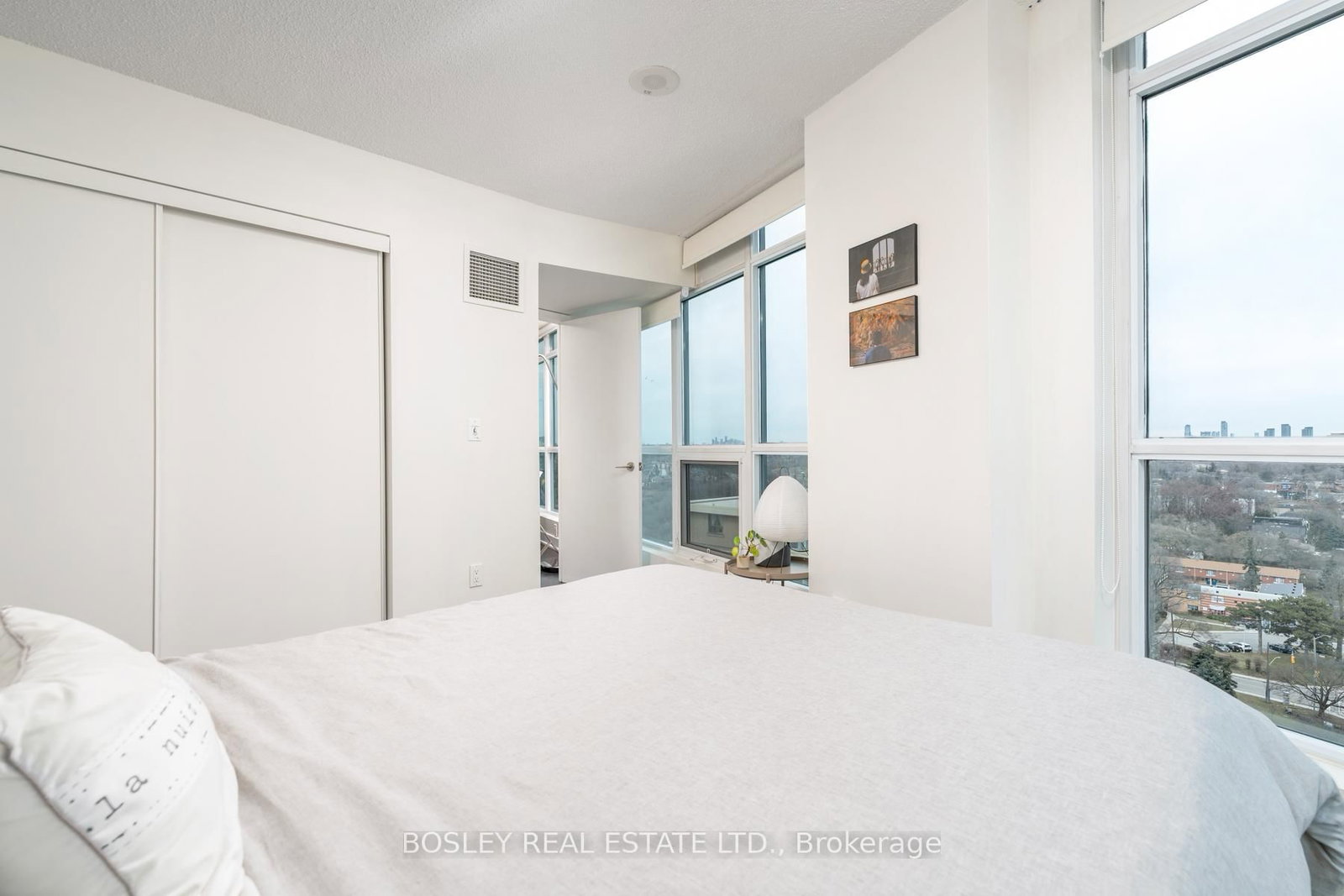 1048 Broadview Avenue, Unit 1807 - Photo 18