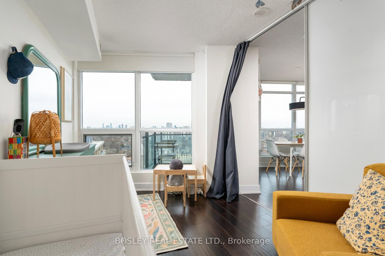 1048 Broadview Avenue, Unit 1807 - Photo 22