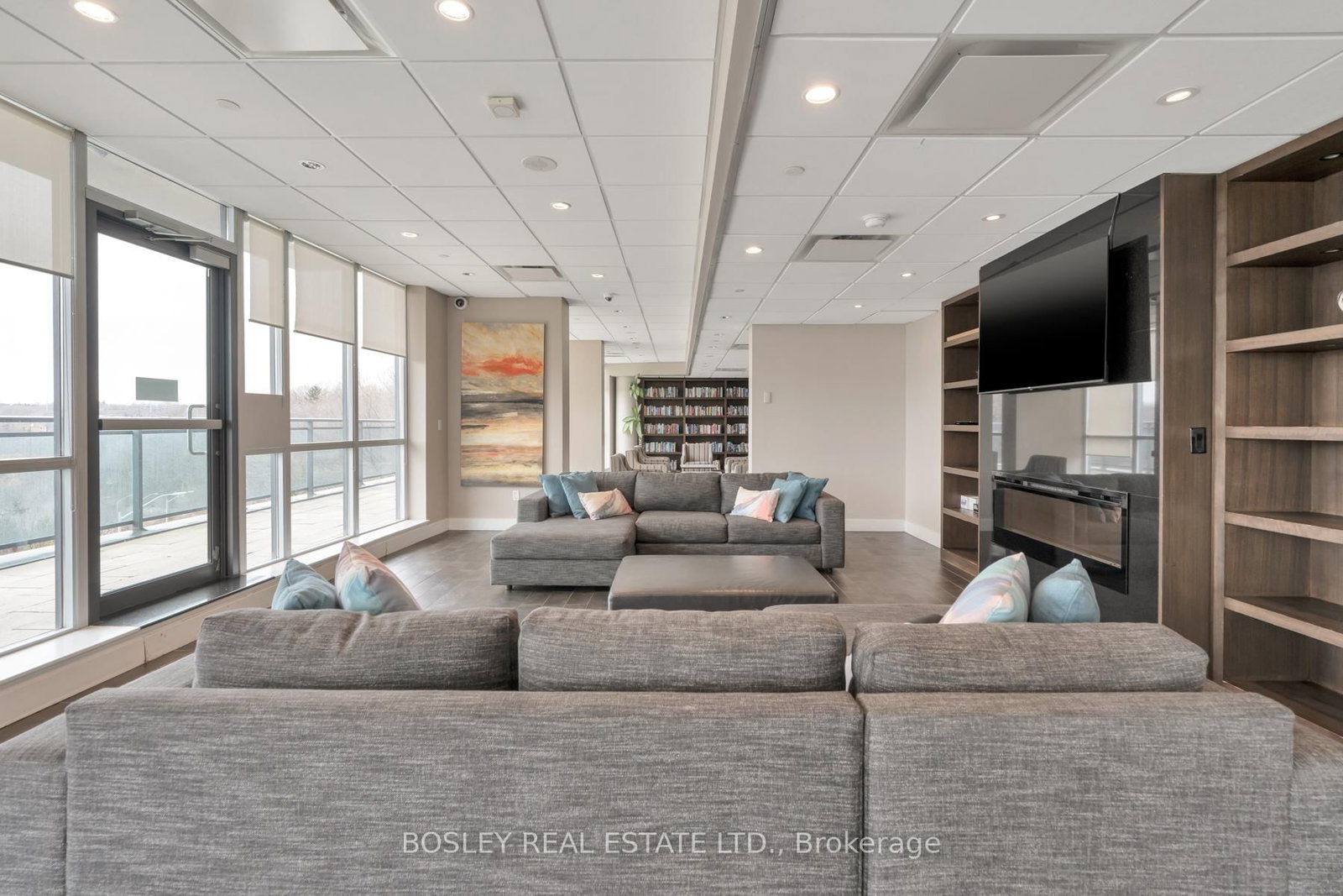 1048 Broadview Avenue, Unit 1807 - Photo 33