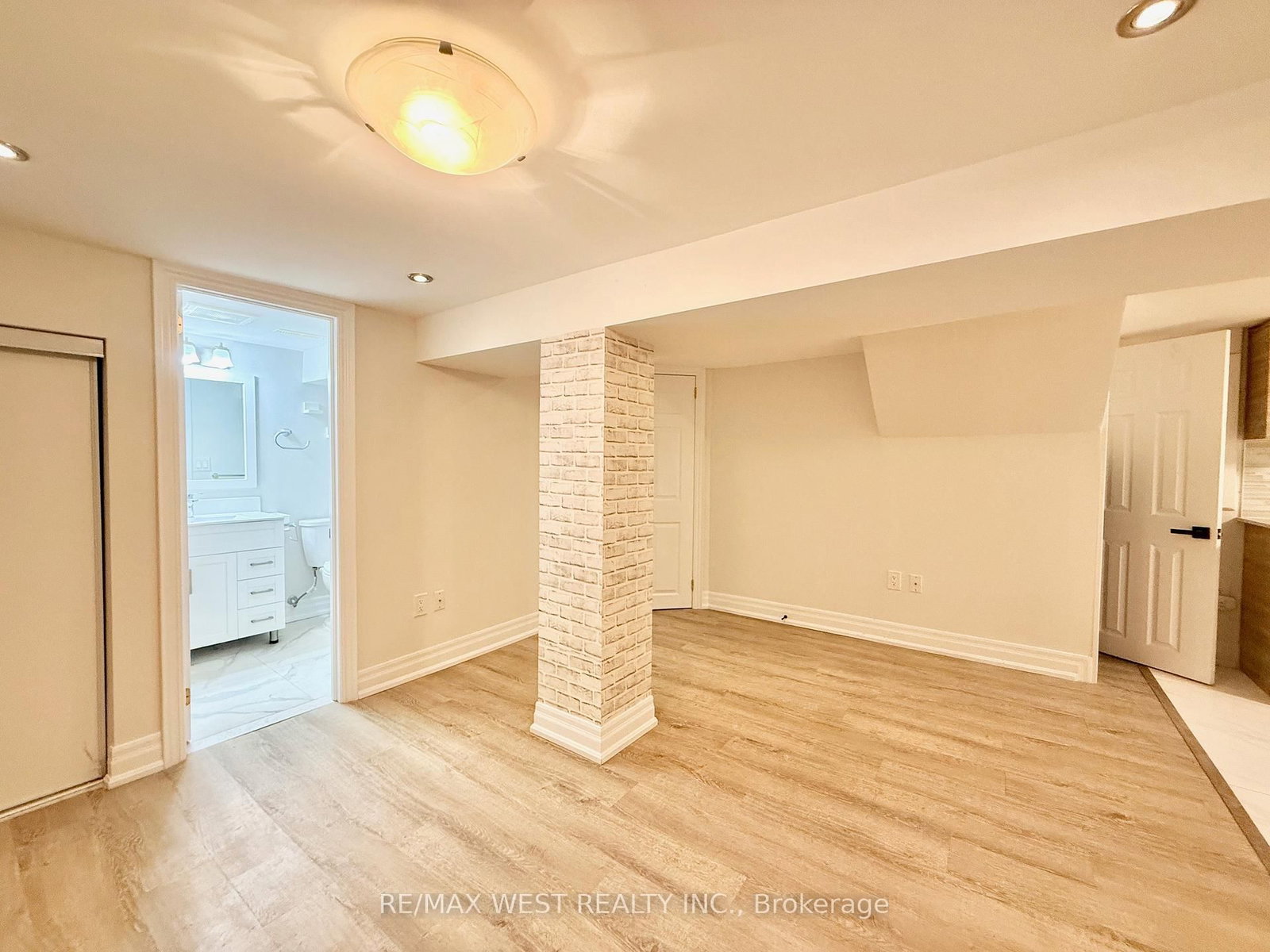 48 Keystone Avenue, Unit Lower - Photo 10