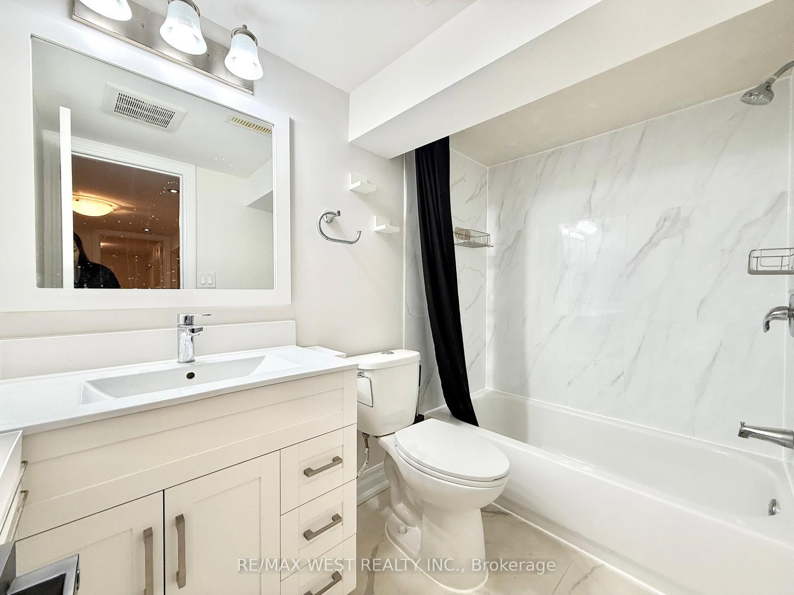 48 Keystone Avenue, Unit Lower - Photo 13