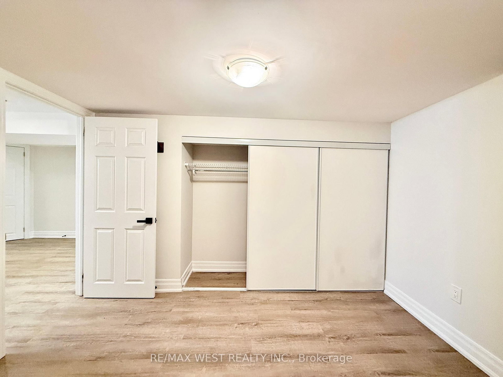 48 Keystone Avenue, Unit Lower - Photo 15