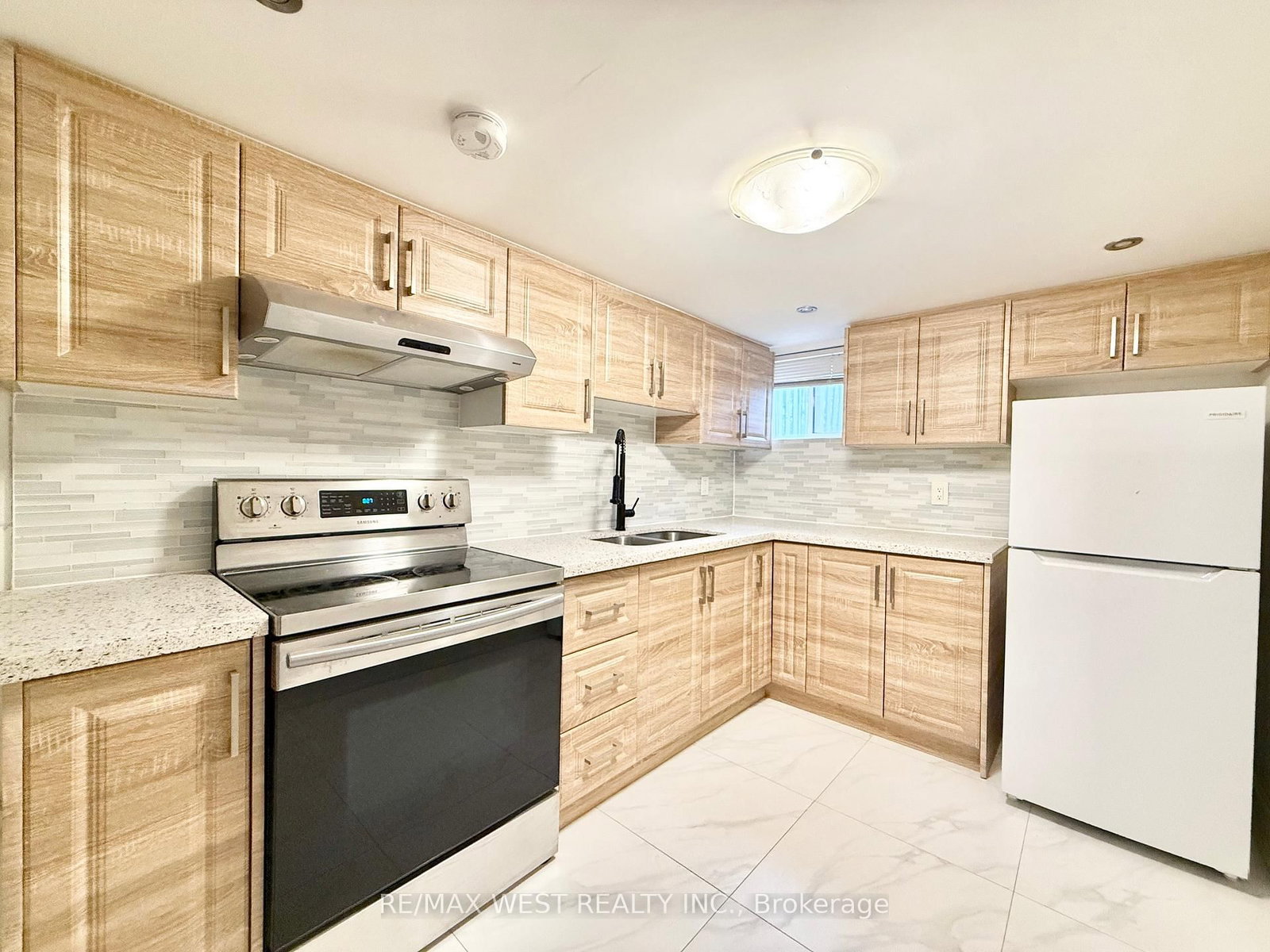 48 Keystone Avenue, Unit Lower - Photo 4