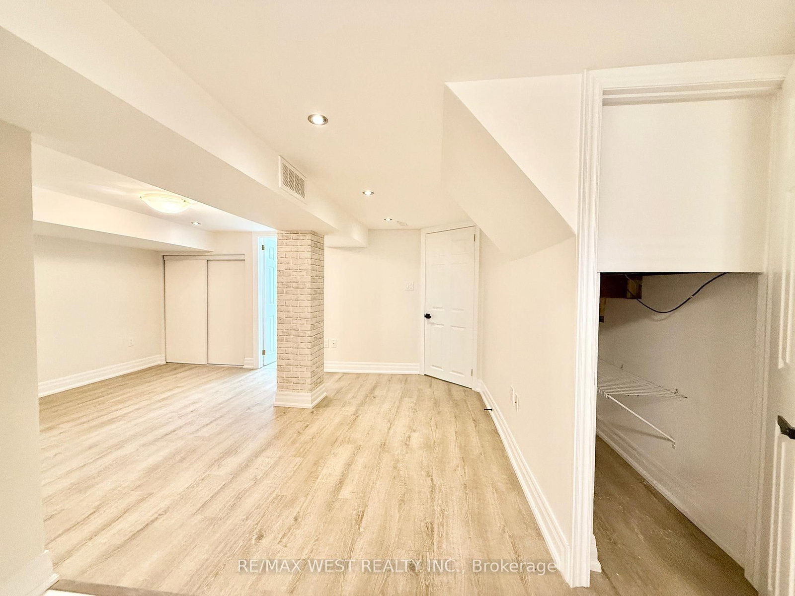 48 Keystone Avenue, Unit Lower - Photo 8