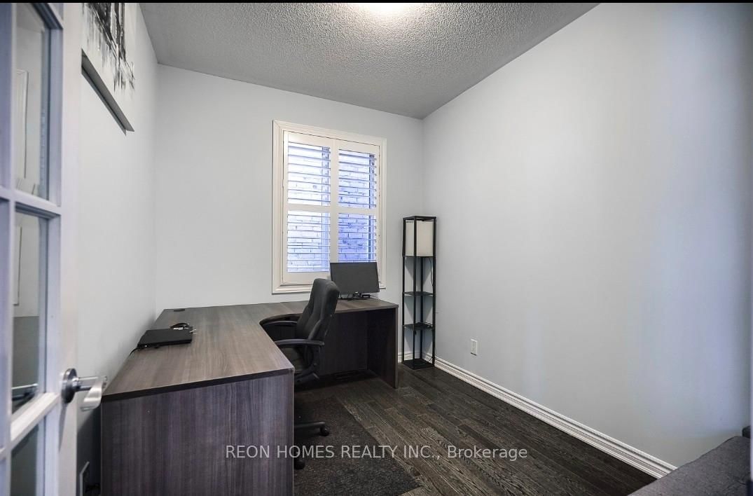 2142 Saffron Drive - Photo 10