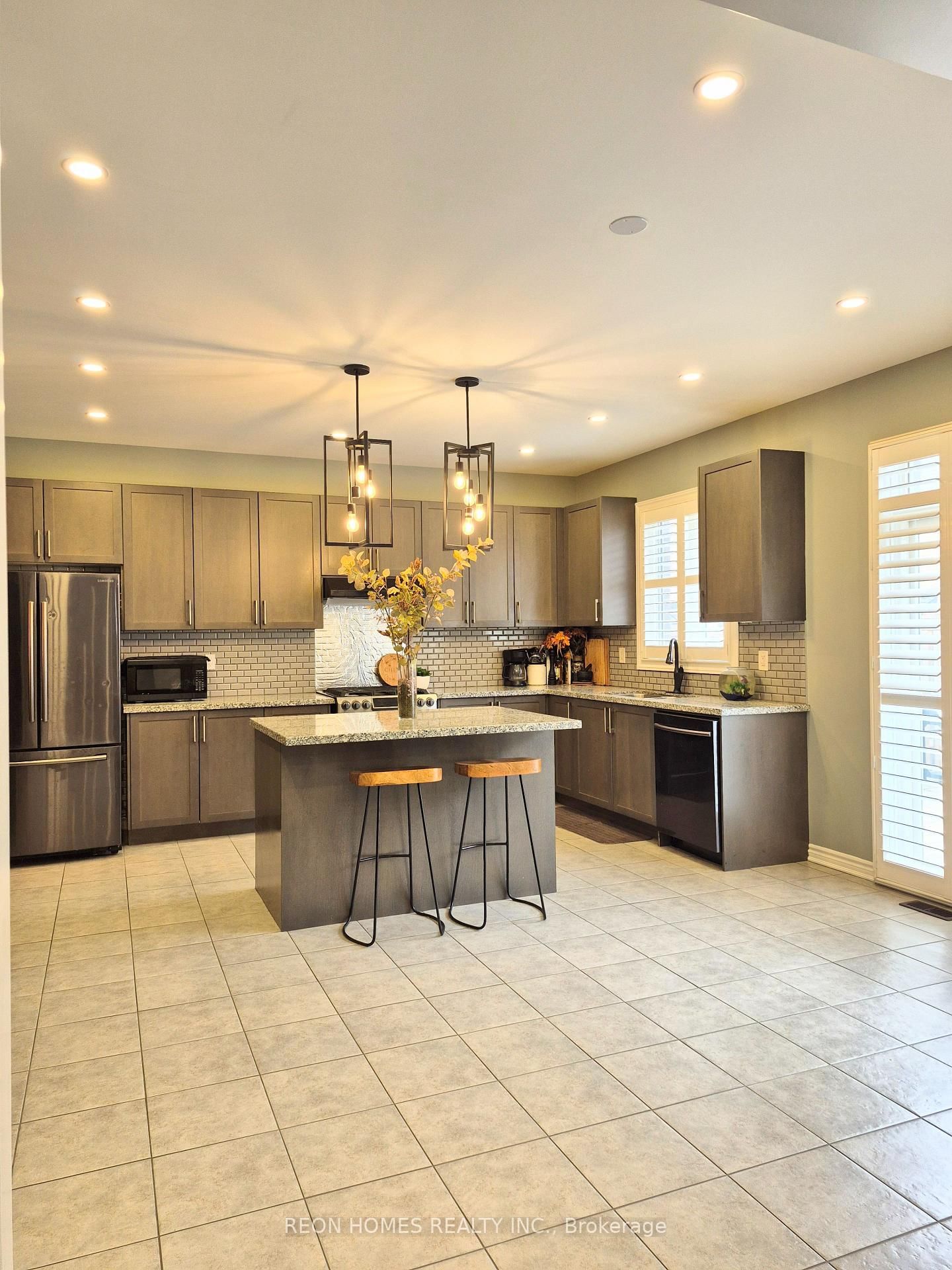 2142 Saffron Drive - Photo 15