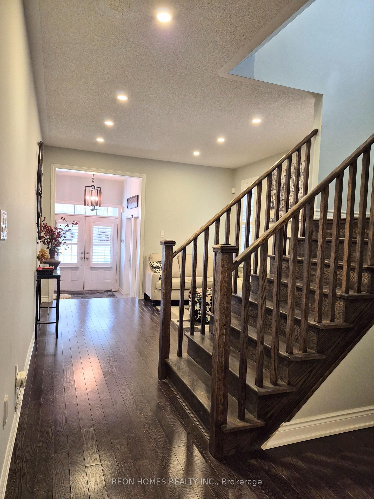 2142 Saffron Drive - Photo 8