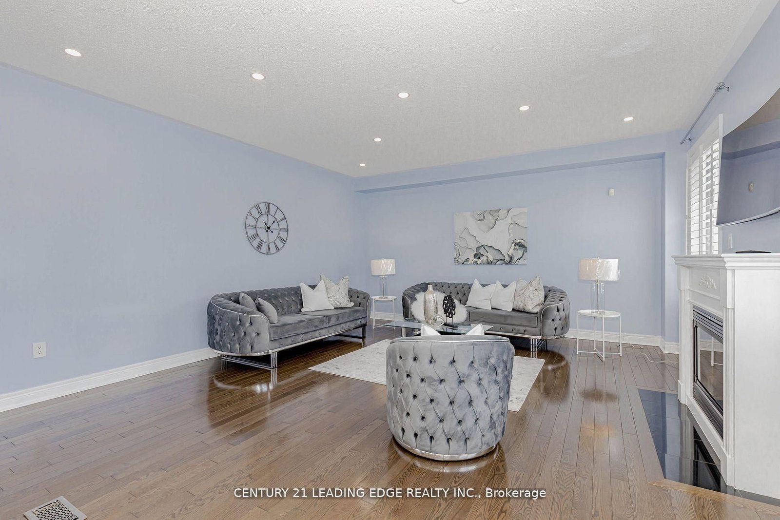 15 Alden Square - Photo 16