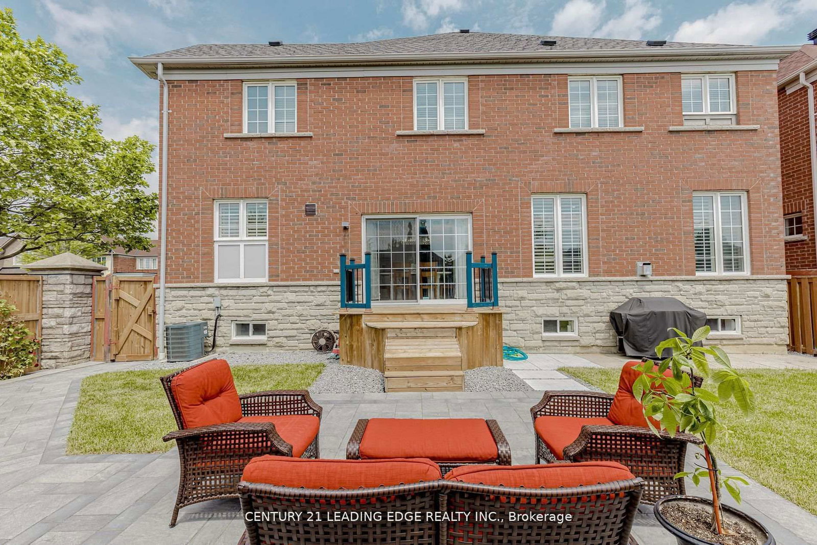 15 Alden Square - Photo 46